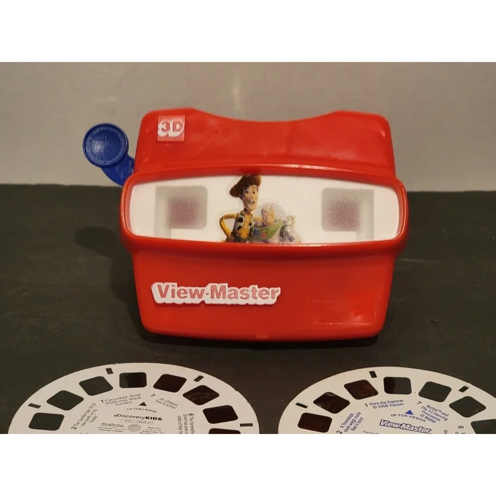 Vintage Classic Red 3D View-Master w/ Marine Life And 2008‎ Mixed Reel